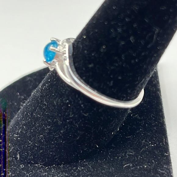 NEON BLUE APATITE, CZ, AND STERLING SILVER RING SIZE 9 - Picture 3 of 12